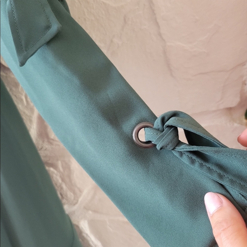 Bcbgmaxazria Cicely Satin Green Slit Sleeve Dress 0 - Picture 4 of 5